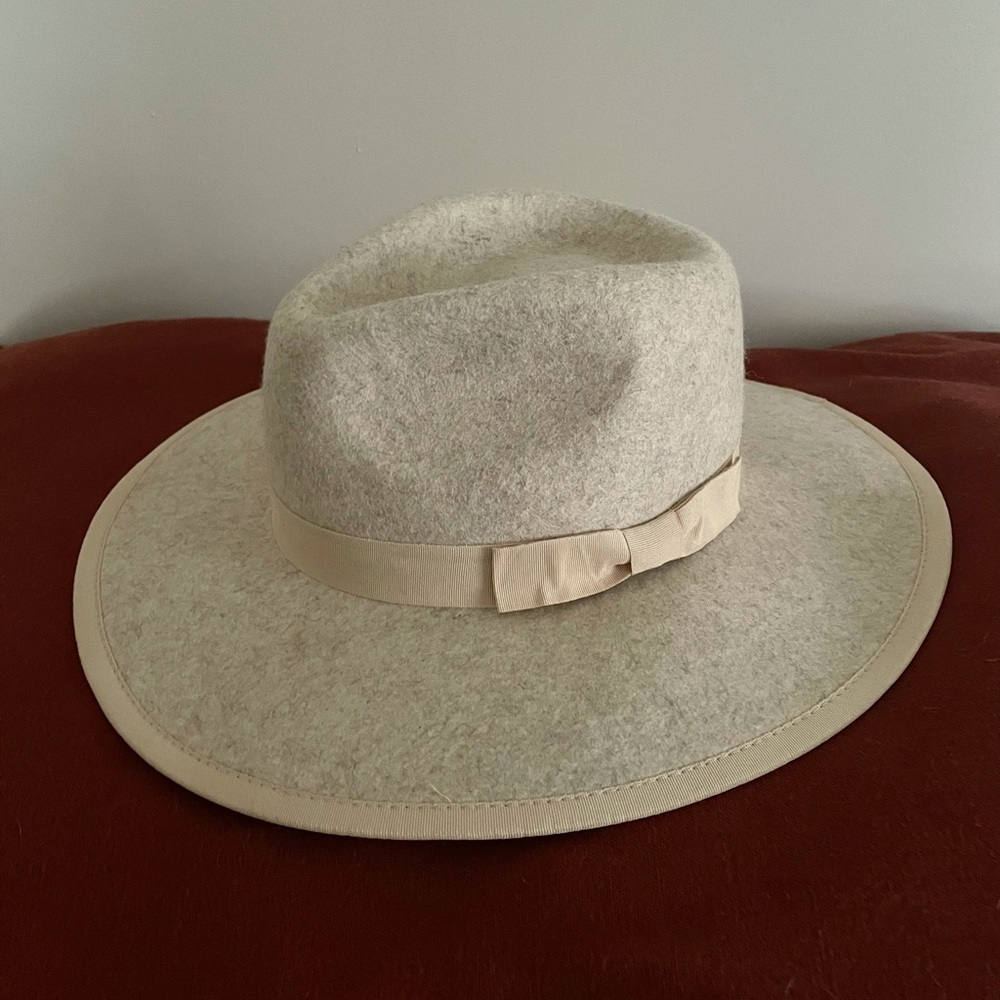 Ivory felt duster hat